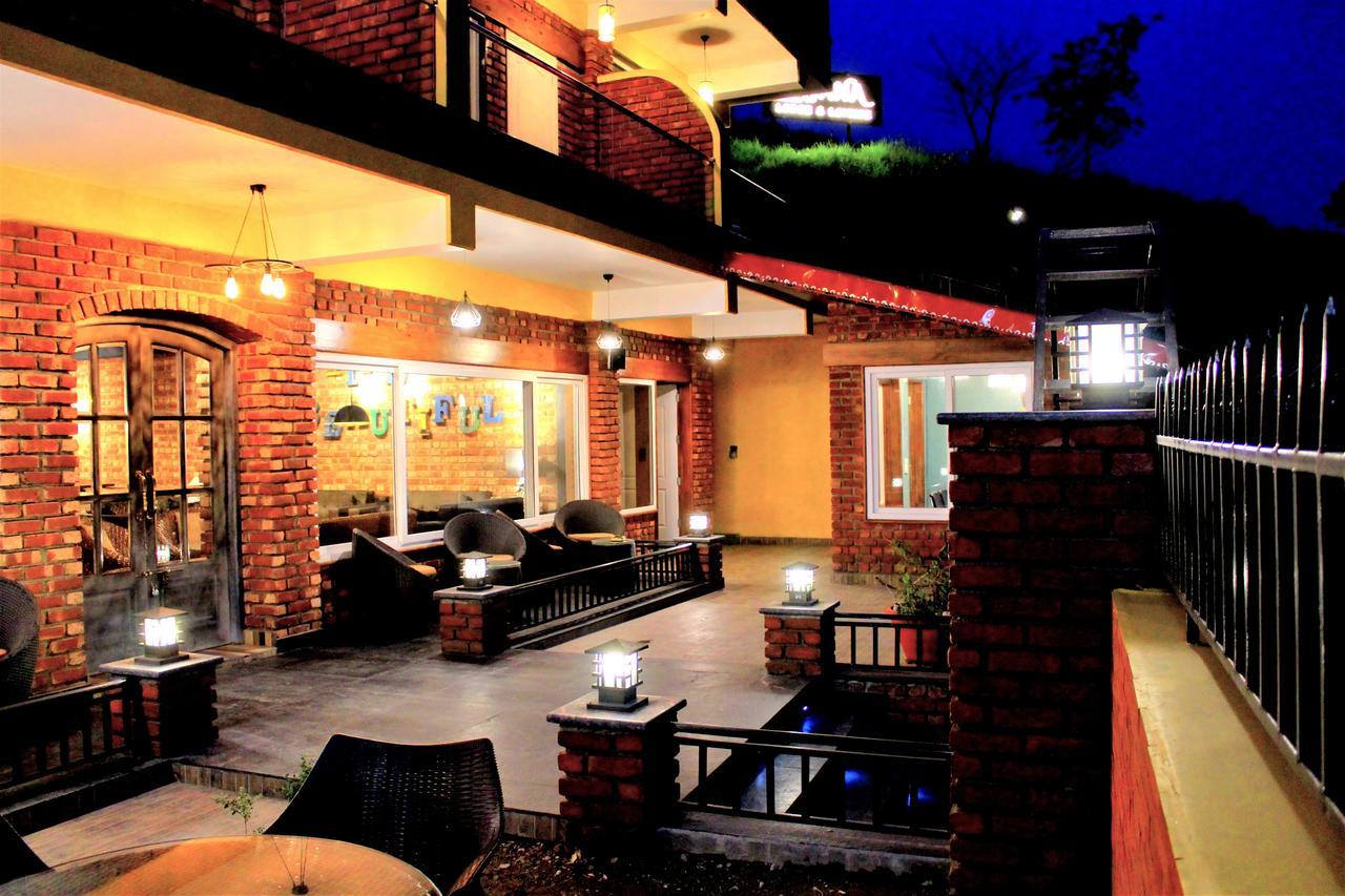 Nirvana Lodge And Lounge Mussoorie Dış mekan fotoğraf
