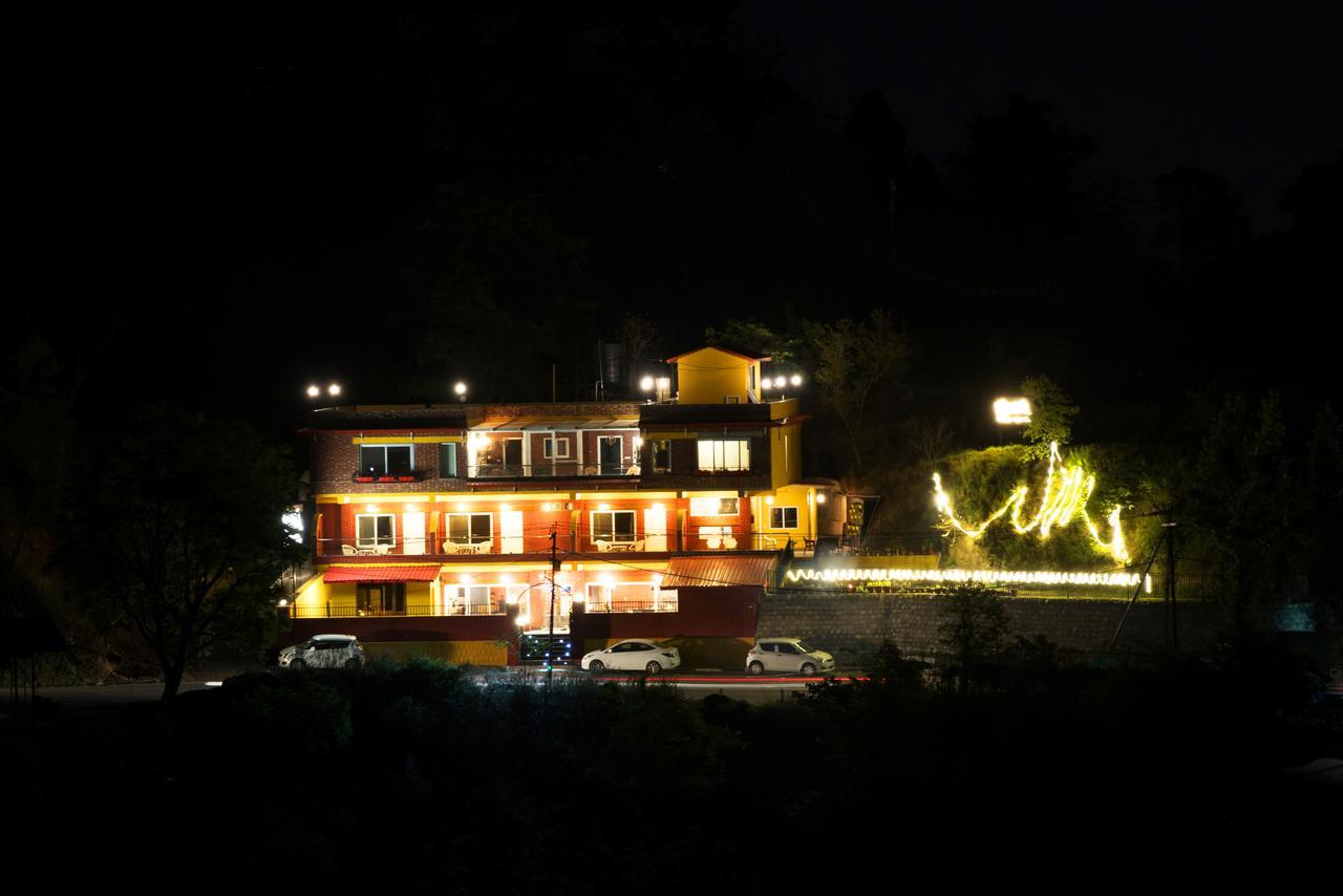Nirvana Lodge And Lounge Mussoorie Dış mekan fotoğraf