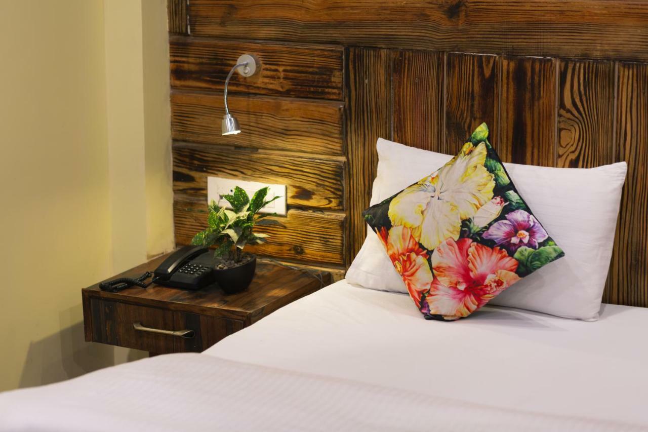 Nirvana Lodge And Lounge Mussoorie Dış mekan fotoğraf