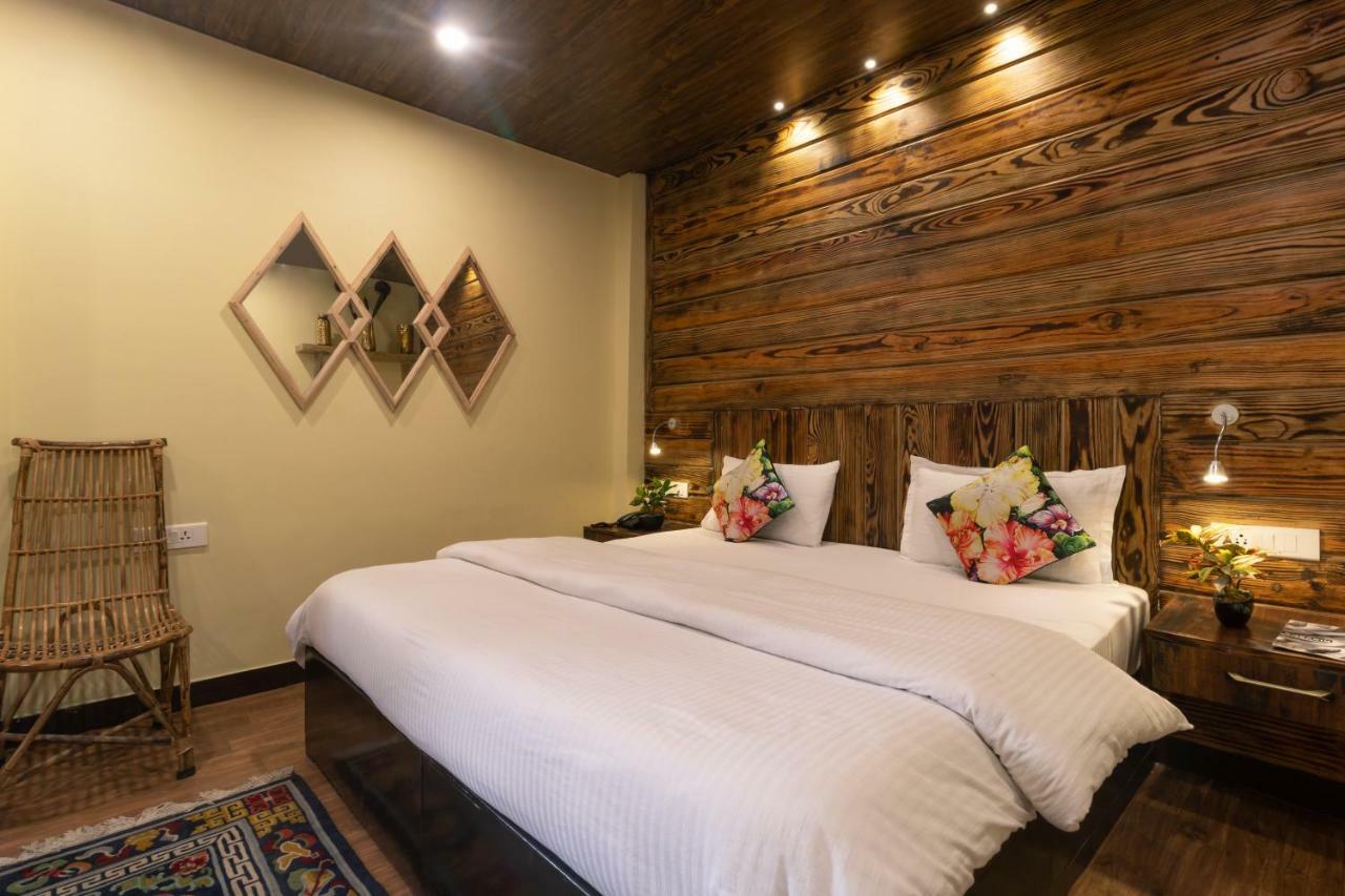 Nirvana Lodge And Lounge Mussoorie Dış mekan fotoğraf